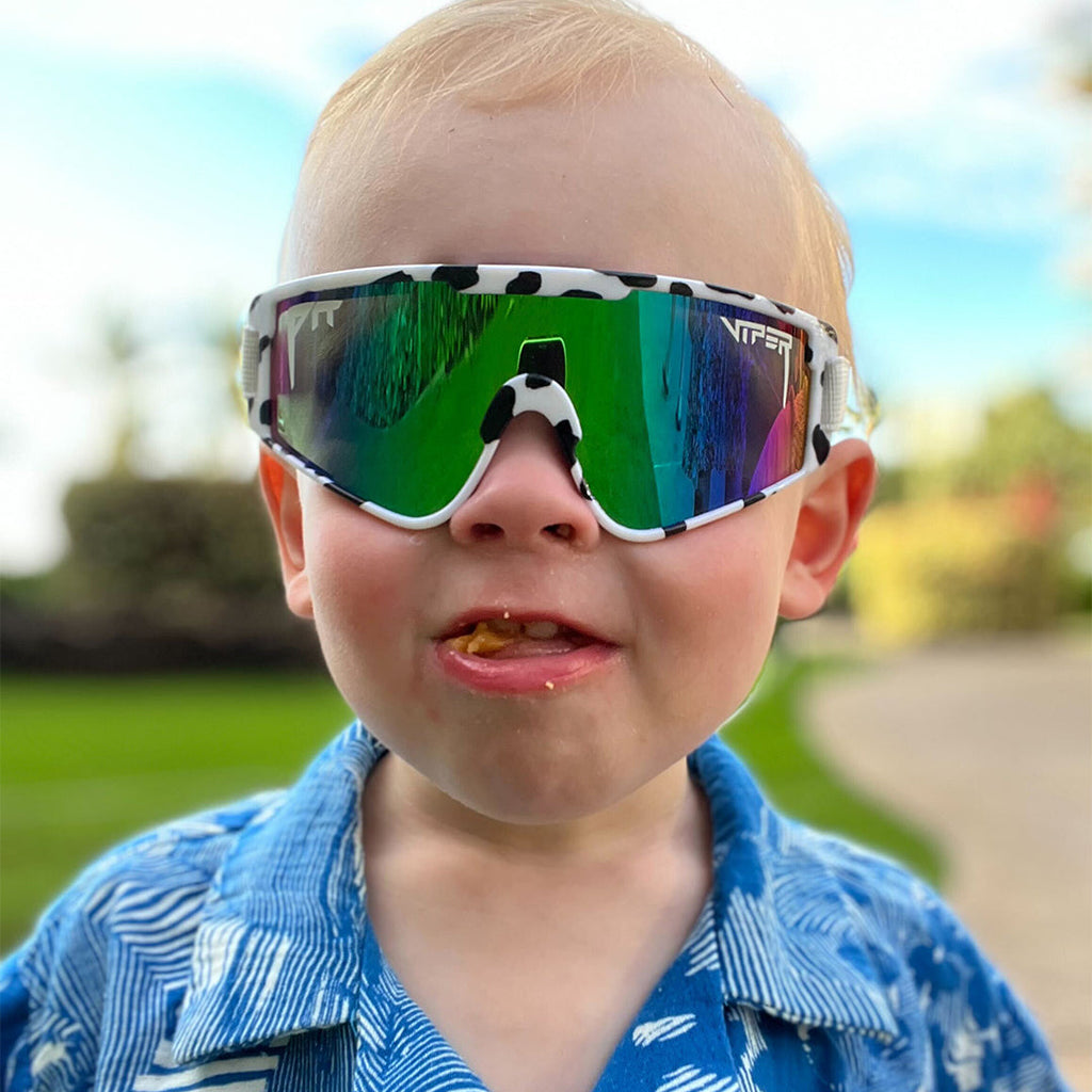 Person wearing The Cowabunga Baby Vipes with Blue-Green lens
