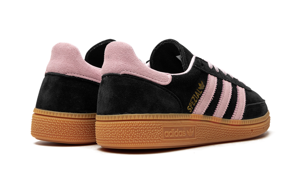 Adidas Handball Spezial WMNS "Black / Pink" | Baskets Femme Rétro | IE5897
