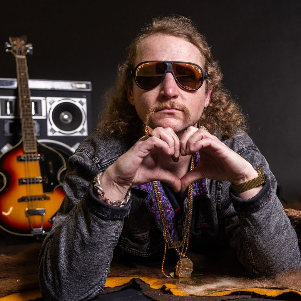 Person wearing The Exec Jethawk with polarized Gold lens