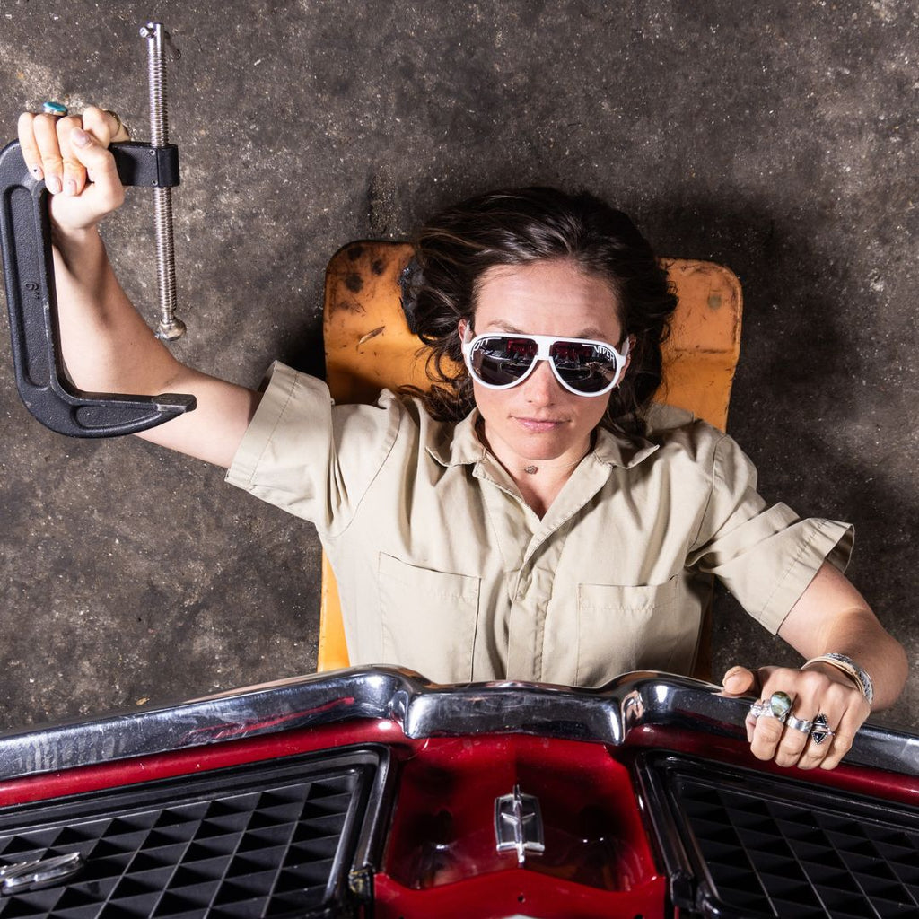 Person wearing The Miami Nights Jethawk with polarized Silver lens