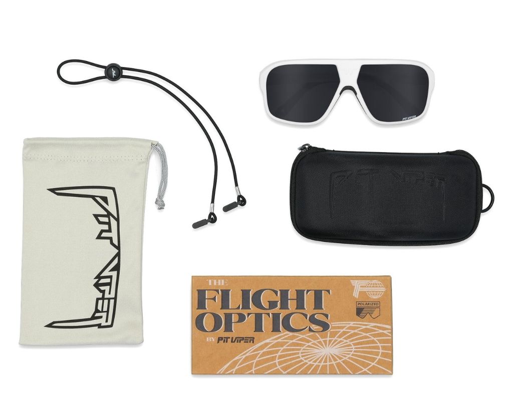 The Miami Nights Flight Optics - Polarized Smoke - Package contents