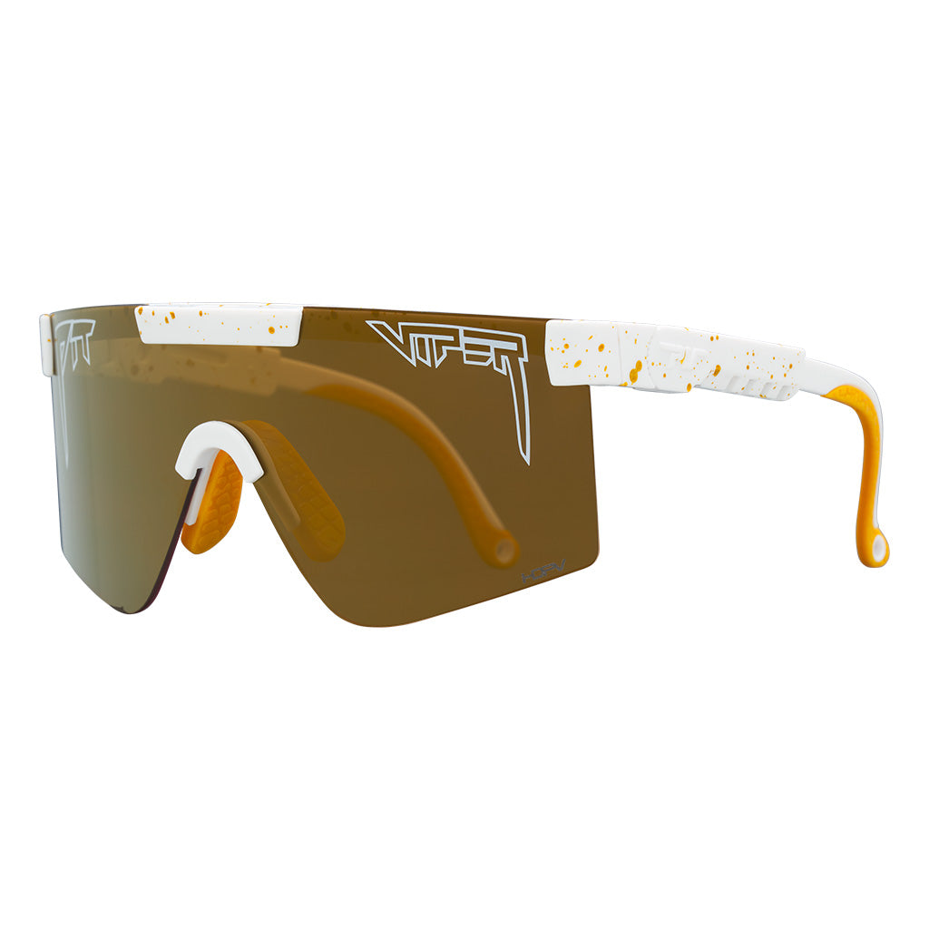 Angled view of The Bel Air Original 2.0 with hdpv polarized gold / regular lens on white background