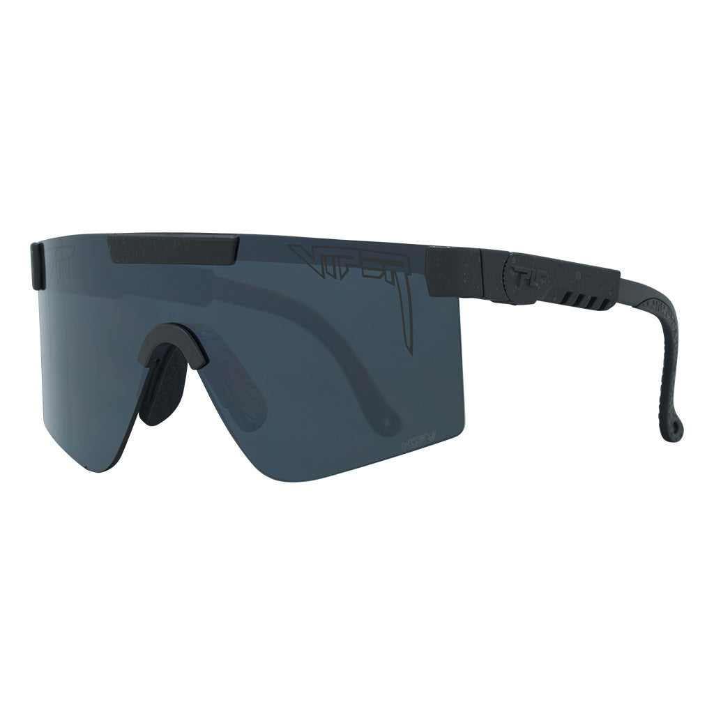 Angled view of The Blacking Out Original 2.0 with hdpv polarized mirror / regular lens on white background