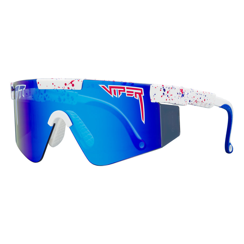 Angled view of The Merika Original 2.0 with z87+ blue / regular lens on white background