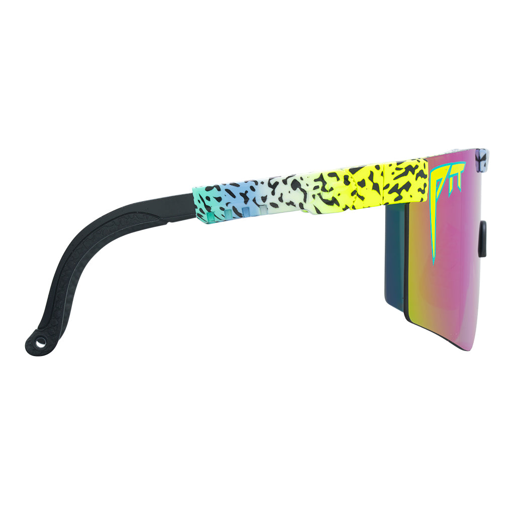 Angled view of The Rec Beach Original 2.0 with hdpv polarized blue-purple / regular lens on white background