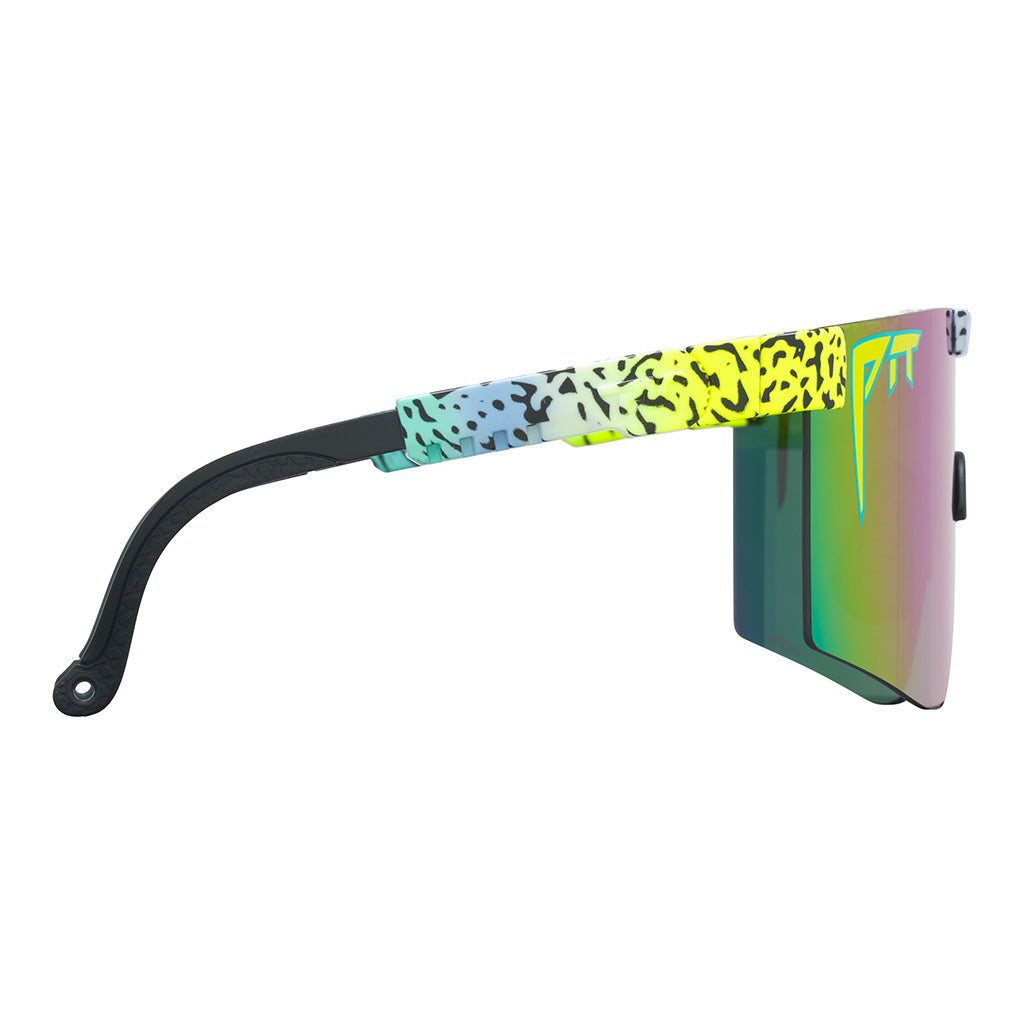 Angled view of The Rec Beach Original 2.0 in wide fit with hdpv polarized blue-purple lens on white background