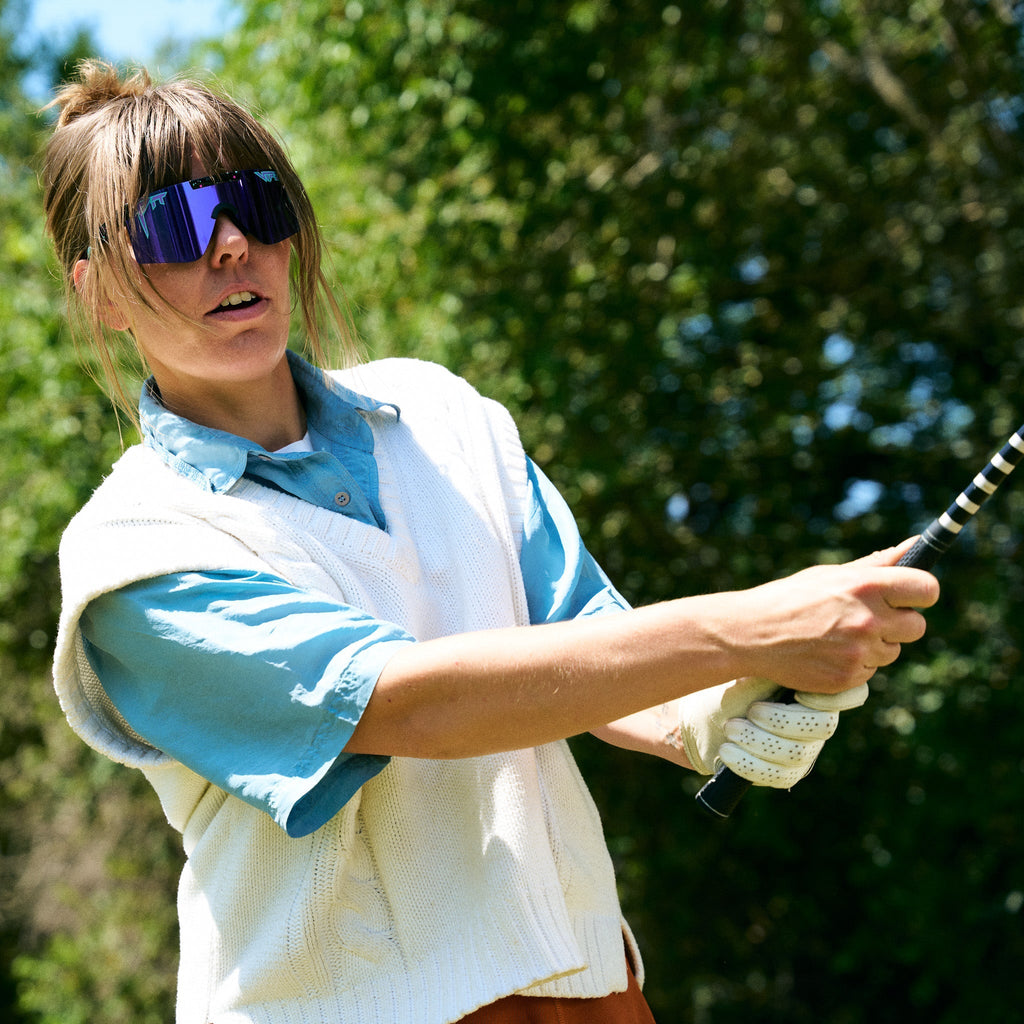 Person wearing The Midnight Original 2.0 with HDPV Polarized Purple lens