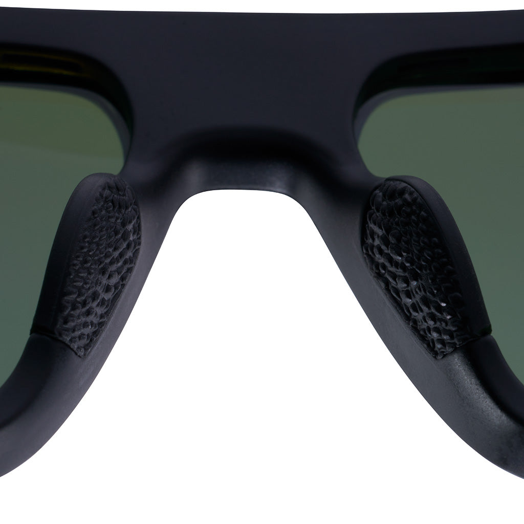 Studio view of The Bio Exec Turboshaft with hdpv polarized blue-green lens