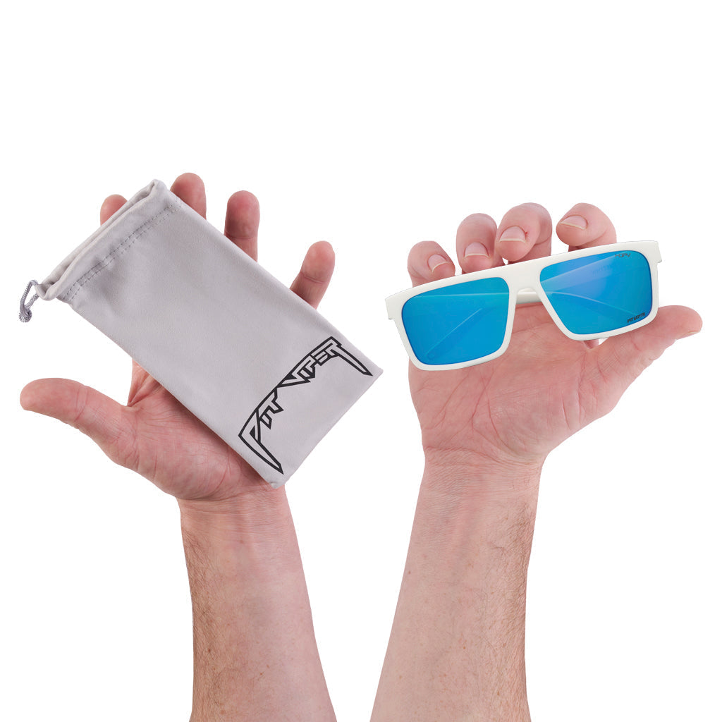 The Miami Nights Turboshaft - HDPV Polarized Blue-Purple - Package contents