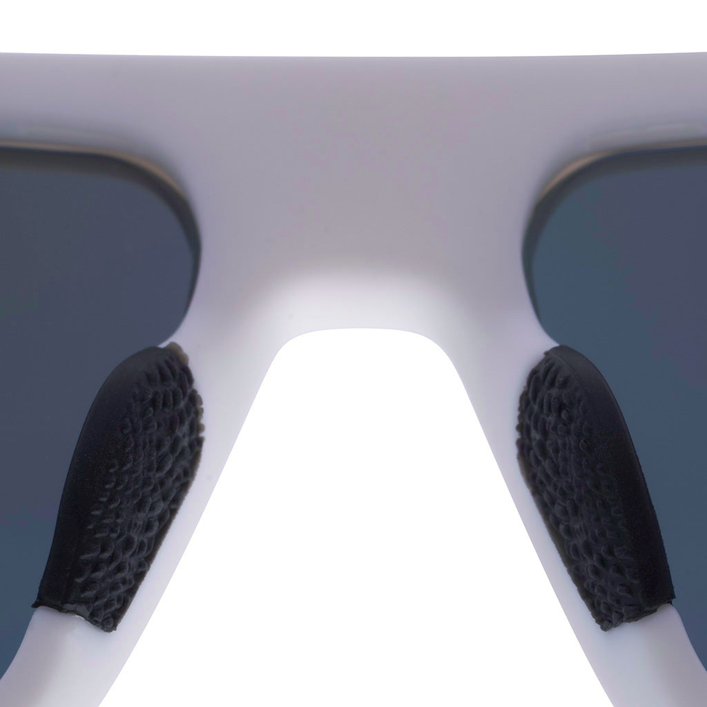 Studio view of The Miami Nights Turboshaft with hdpv polarized blue-purple lens