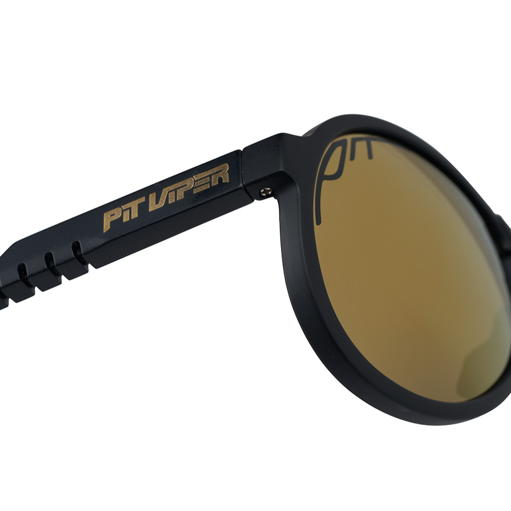 Studio view of The Exec Jethawk with hdpv polarized gold lens