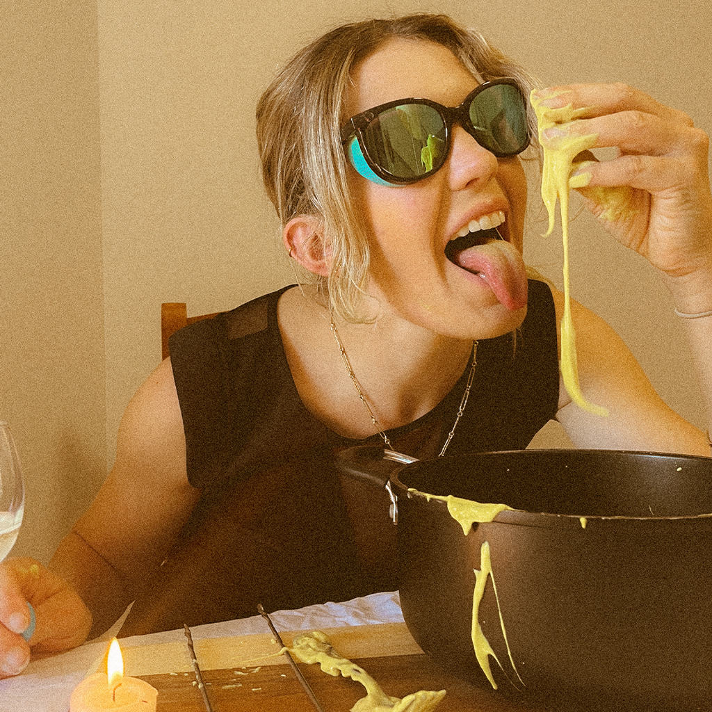 Front view of The Midnight Fondue with Blue lens on white background
