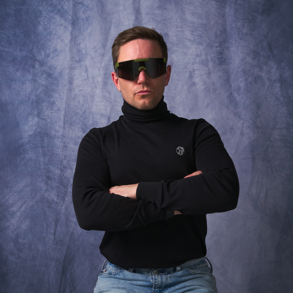 Person wearing The NJP Original 2.0 with BALL-ISTIC™ Smoke lens