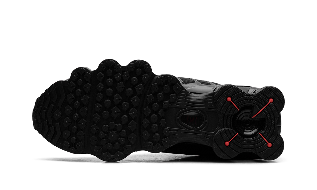 Nike Shox TL "Black / Metallic Hematite" — Baskets Unisexe Rétro Y2K | AV3595-002