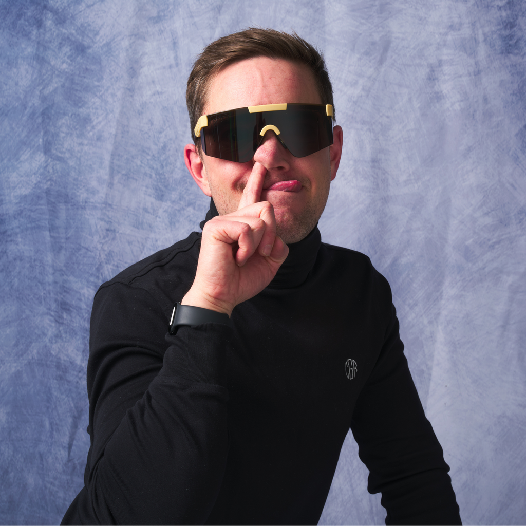 Person wearing The Sandstorm Original 2.0 with BALL-ISTIC™ Smoke lens