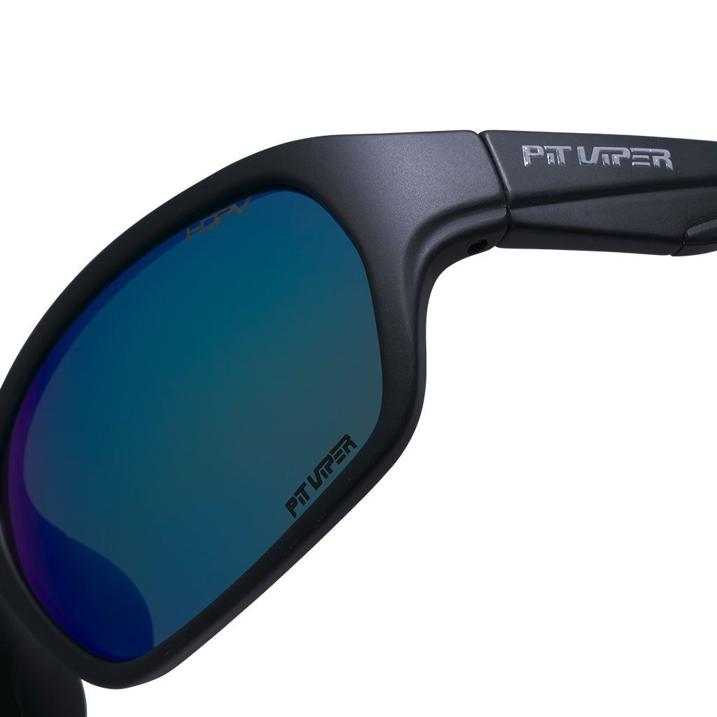 Studio view of The Exec Somox with hdpv polarized blue lens