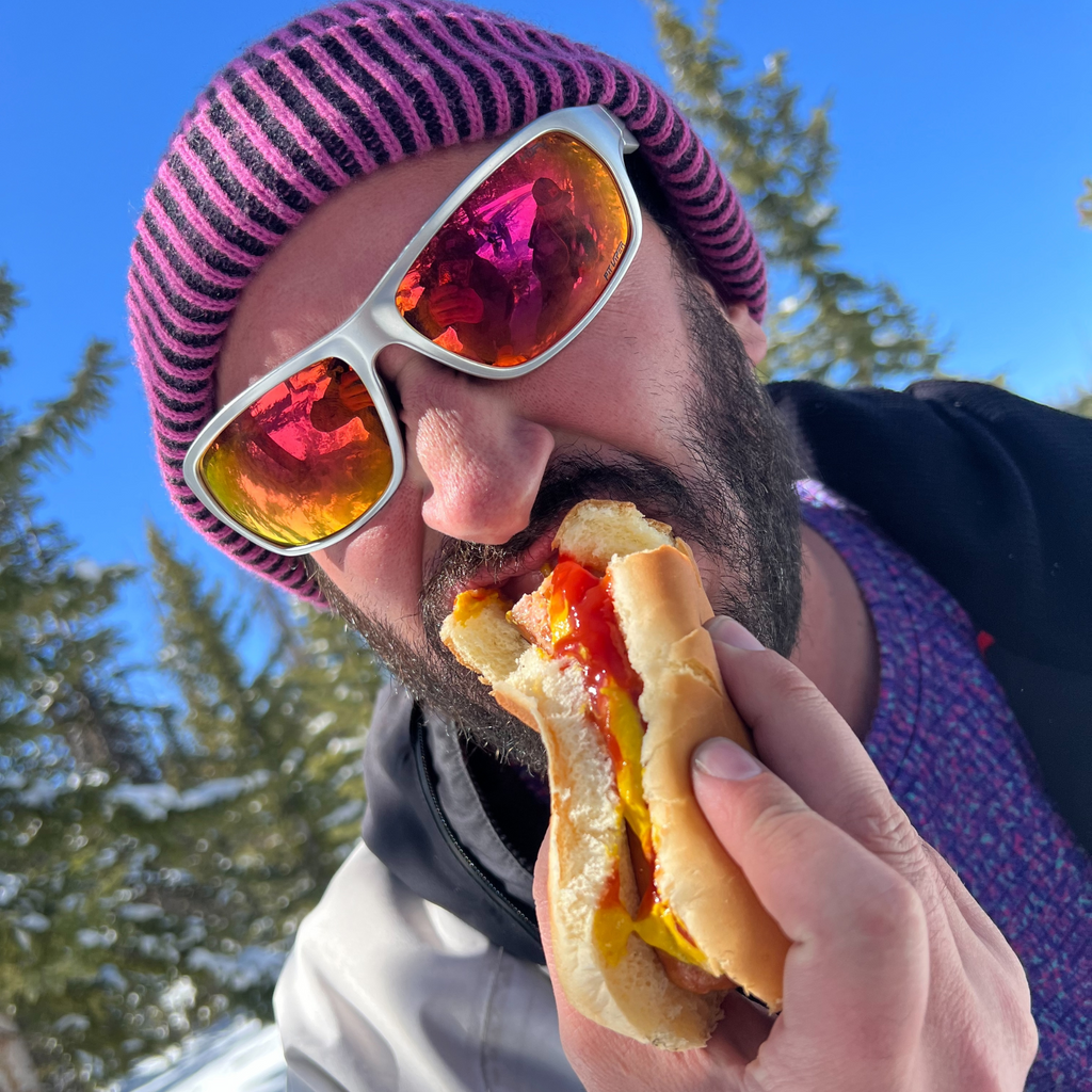Person wearing The Spine Tingler Somox with HDPV Polarized Red lens