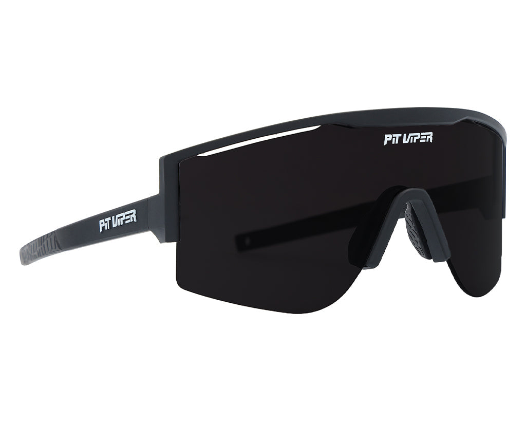 Angled view of The Exec Try-Hard with smoke lens on white background
